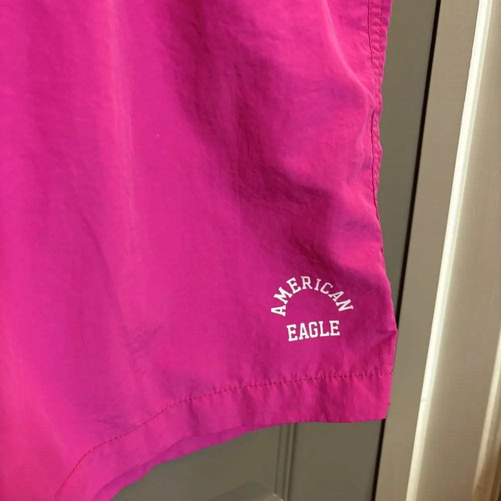 American Eagle Men’s All Day Short Pink L Pull On Shorts